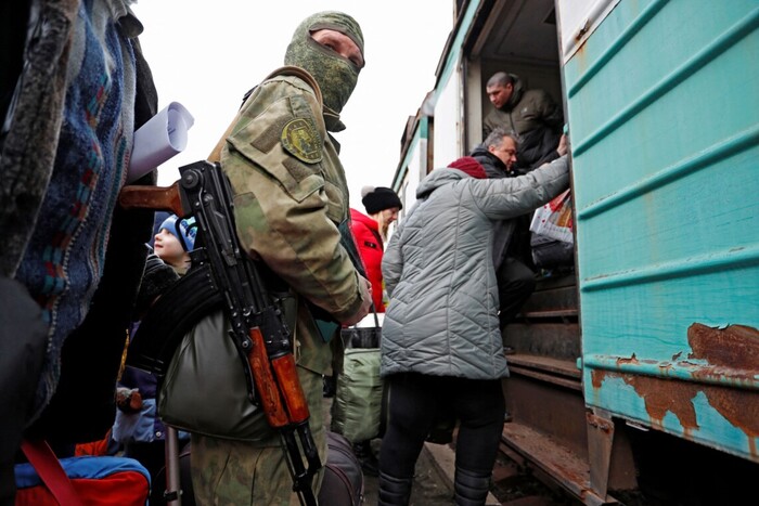 РФ намагається легалізувати депортацію з окупованих територій України