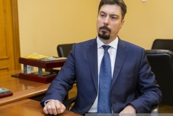 НАБУ оголосило підозру судді Князєву, УПЦ МП заборонили на Буковині. Головне за 16 травня