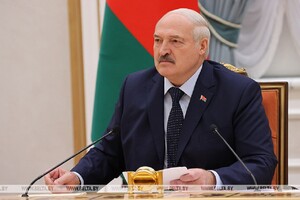 Самопроголошений президент Білорусі Олександр Лукашенко боїться контрнаступу ЗСУ