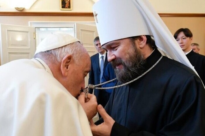 Посол України у Ватикані розповів деталі зустрічі Папи з представником РПЦ: «У них дуже близькі відносини»