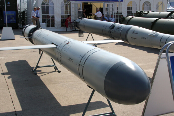 Сколько ракет в месяц может производить Россия: данные разведки