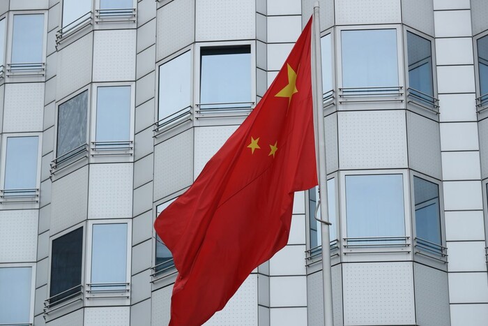 «Велика сімка» закликає Китай натиснути на Росію