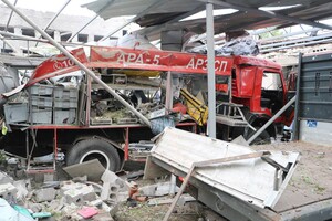 Наслідки атаки по будівлі ДСНС у Дніпрі