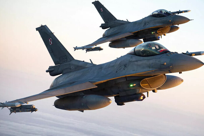 Тренировка украинских пилотов на самолетах F-16 уже началась – Боррель
