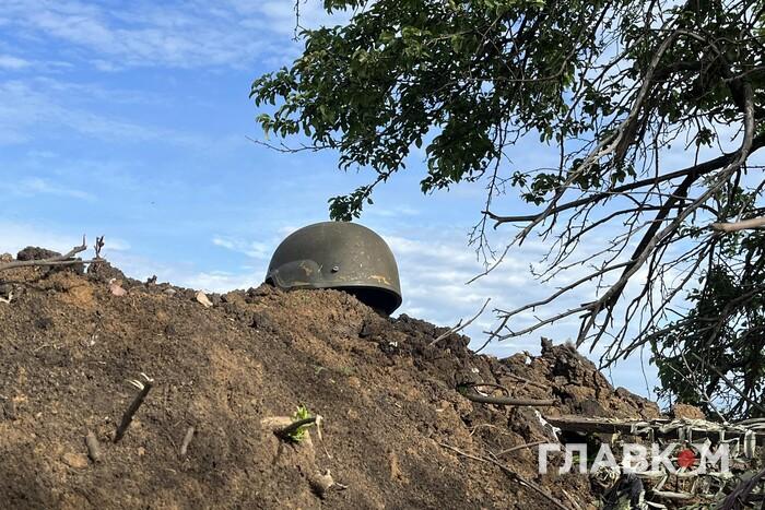 Le terrain est jonché de cadavres de Russes: un guerrier de Bakhmut a montré des images exclusives d'une contre-attaque ()