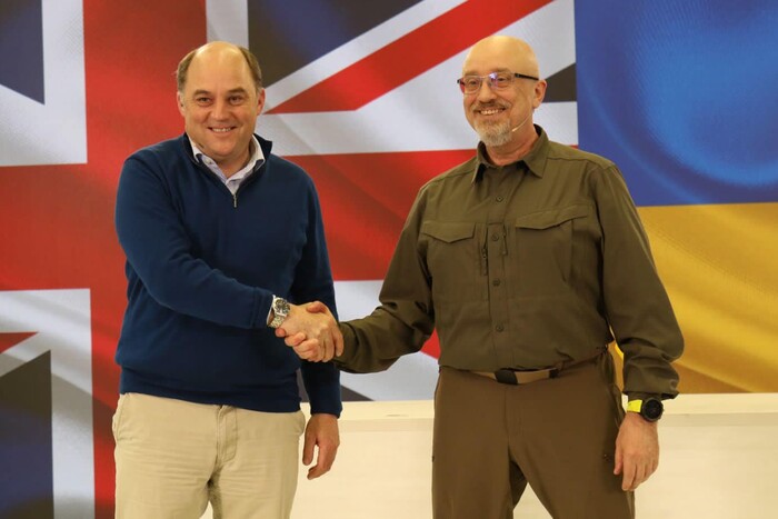Le ministre britannique de la Défense a effectué une visite surprise à Kiev (photo)