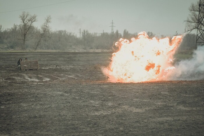 На Бєлгородщині потужні вибухи: від прильотів у росіян стрес 