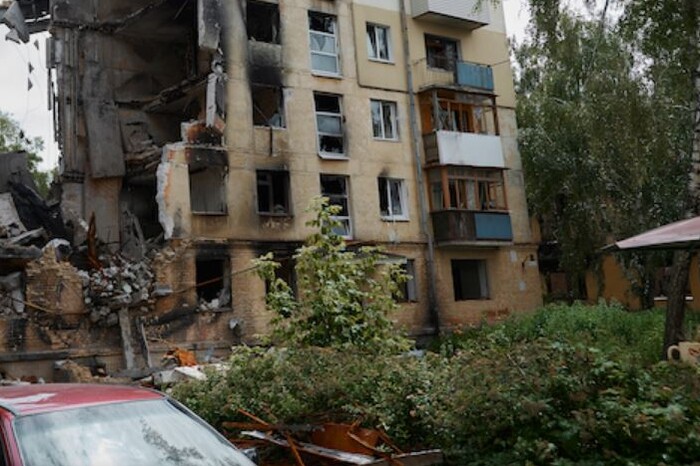 Вибиті вікна, пошкоджені будинки: мер Броварів про ситуацію у місті після атаки дронів 