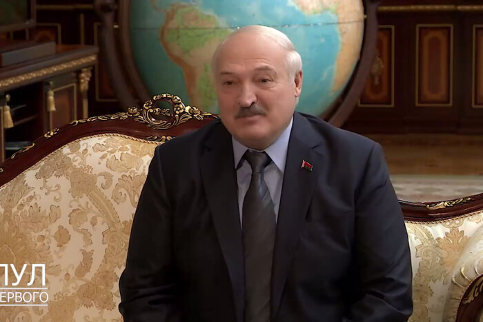 Лукашенко відмовився запроваджувати єдину валюту з Росією