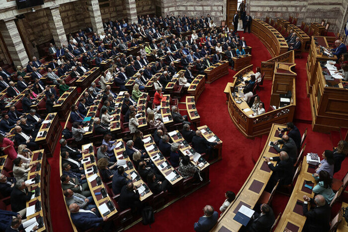 Президент Греции распустила новоизбранный парламент