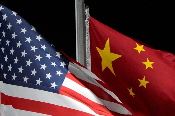 Китай відмовив США у зустрічі міністрів оборони
