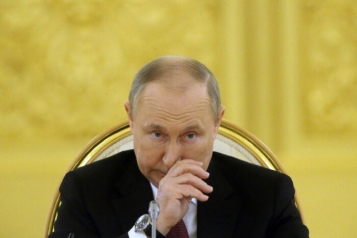 Путин отреагировал угрозами на утреннюю атаку беспилотников на Москву