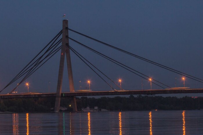 У Києві два дні буде перекритий рух Північним мостом: деталі