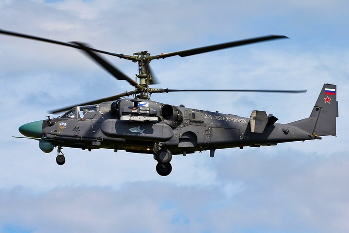 У таборі окупантів на Луганщині переполох: у небо підняли вертольоти