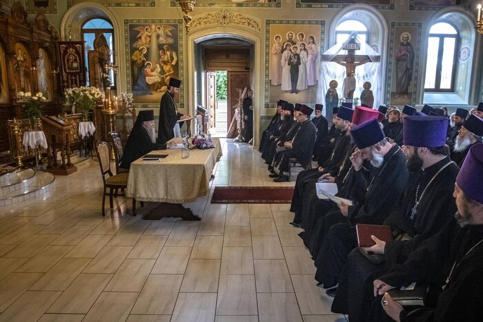 Анексія Бердянської єпархії: єпископ Московської церкви провів парад колаборантів