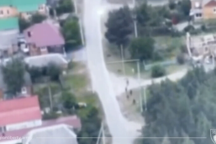 Добровольці зайшли у передмістя Шебекіно на Білгородщині (відео)