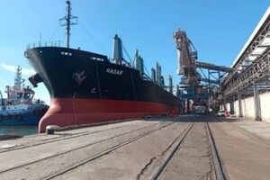 Росія знову пропускає судна «зерновим коридором», але з порушенням процедури