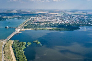 Оккупанты подорвали Каховкую ГЭС