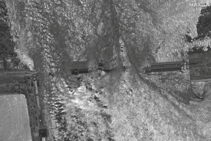 Подрыв Каховской ГЭС: новые спутниковые снимки (фото)