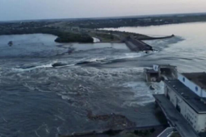 L'Ukraine se préparait à la menace de saper la centrale hydroélectrique de Kakhovskaya - Zelenskyi