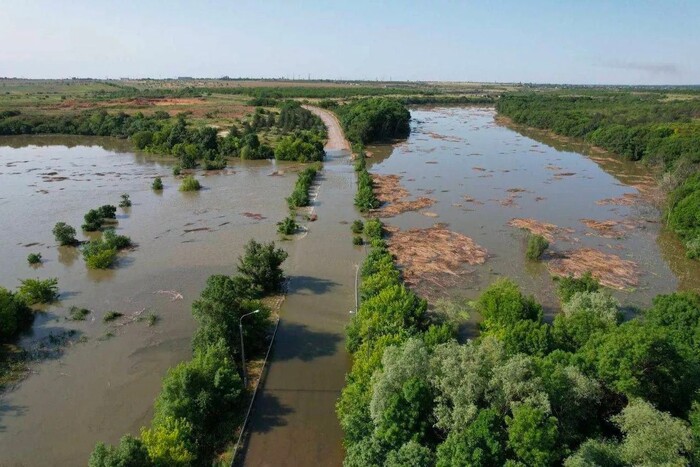 Катастрофа на Херсонщині: підтоплено понад тисячу будинків, рівень води збільшуватиметься (відео)