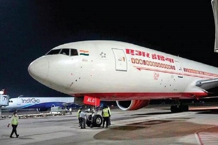 Індійський літак летів до США, але екстрено сів у Магадані: що трапилось