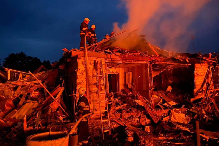 Ракетна атака на Житомирщину: пошкоджено 30 будинків (фото)