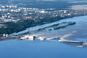 Каховська ГЕС у перші години після підриву