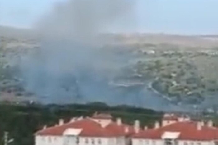 У Туреччині стався вибух на заводі з виробництва ракет (відео)