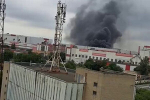 У Ростові-на-Дону спалахнув найбільший у РФ завод із виробництва сільгосптехніки