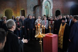 У Києво-Печерській лаврі вперше помолилися за упокій гетьмана Мазепи