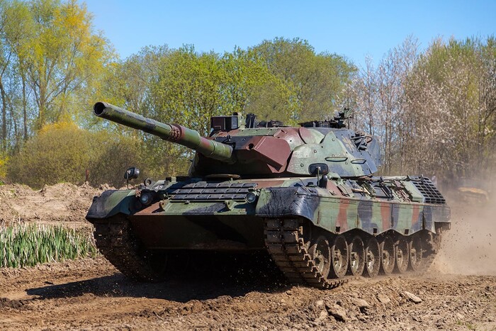 Міноборони Німеччини пообіцяло Україні більше танків Leopard 1