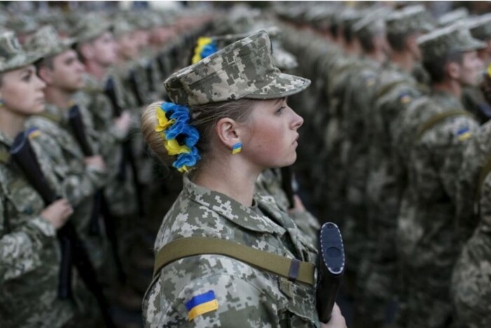 Жінки-військовослужбовці отримають нову форму та полегшені бронежилети