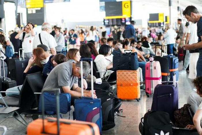У Європі затримуються сотні авіарейсів: названа причина