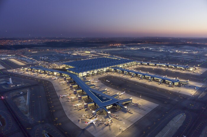 Аэропорт Стамбула установил мировой рекорд воздушного трафика