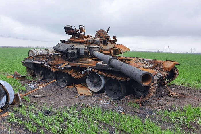 Путін хотів похвалити танк, але щось пішло не так: деталь, яка шокує росіян