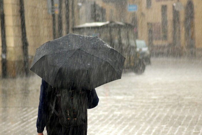 У багатьох регіонах – дощі і грози: прогноз погоди на 20 червня