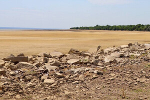 Каховское водохранилище после подрыва ГЭС