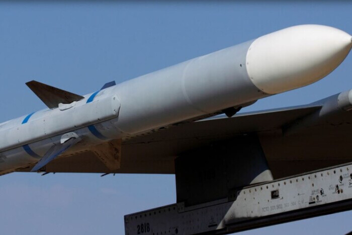 США закупят для Украины ракеты Amraam: чем они особенные