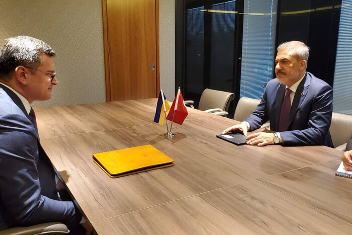 Кулеба провів зустріч з главою МЗС Туреччини: про що говорили