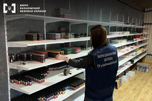 На Львівщині БЕБ викрило підпільний цех з виробництва тютюнових виробів