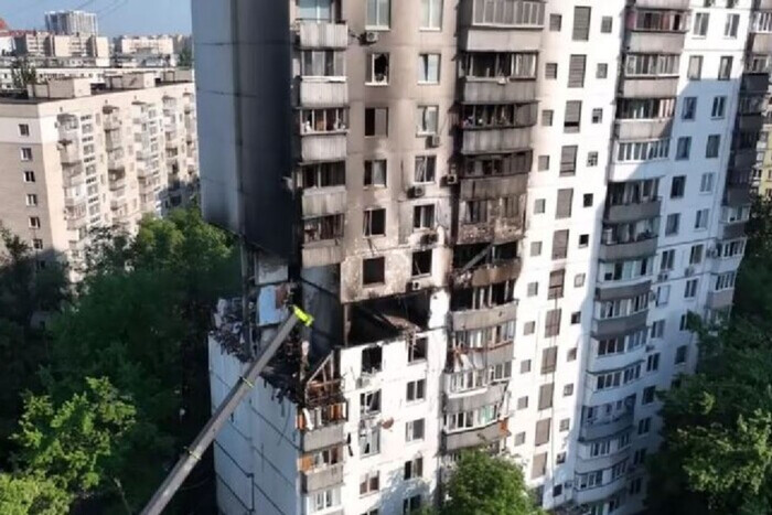 Взрыв в многоэтажке столицы: правоохранители показали первые минуты трагедии (видео)