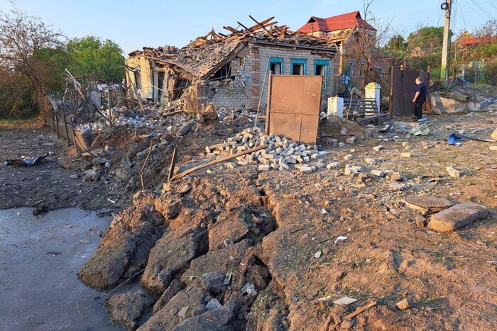 Масована атака на Дніпропетровщину: є поранені, багато руйнувань (фото)