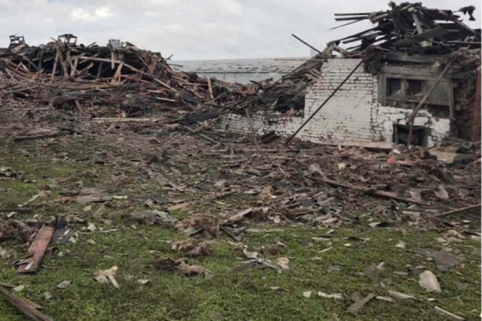 Окупанти обстріляли Сумщину: є поранений, пошкоджено будинки