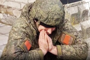 Офіцери змушують беззбройно йти в атаку, а у разі відмови погрожують розстрілом