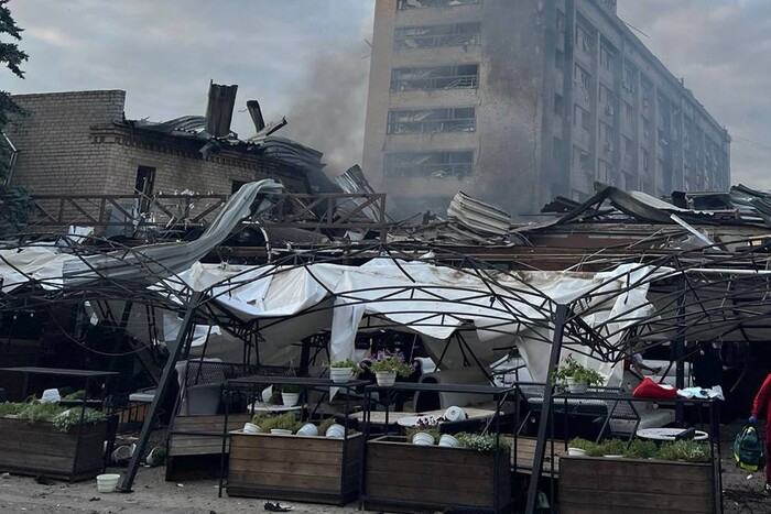 Ракетний удар по Краматорську: є загиблі та десятки поранених