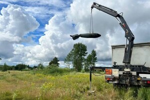 На Харківщині хлопчик 13 років знайшов на власному подвір'ї вибуховий пристрій