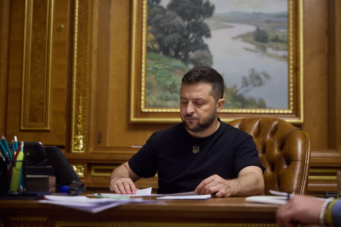 Президент підписав закони, які спростять погашення кредитів постраждалим від війни українцям