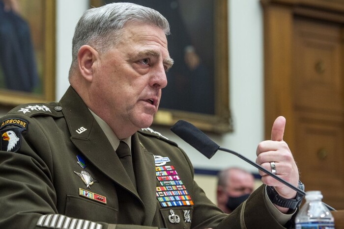 США планують оптимізувати штучний інтелект для ведення війни – генерал Міллі