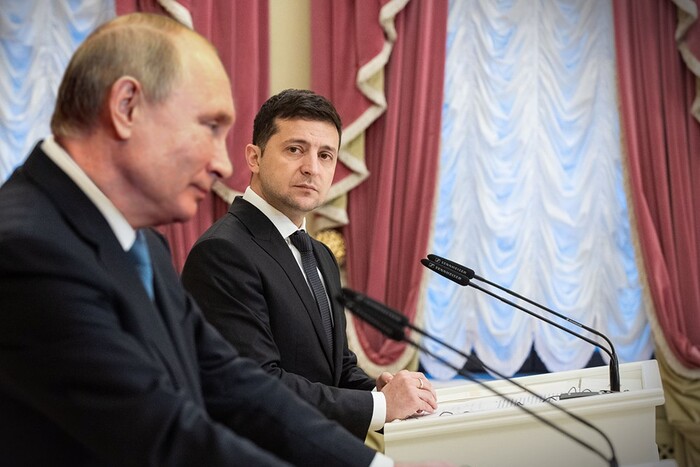 Ексголова МЗС назвав умову для зустрічі Путіна та Зеленського